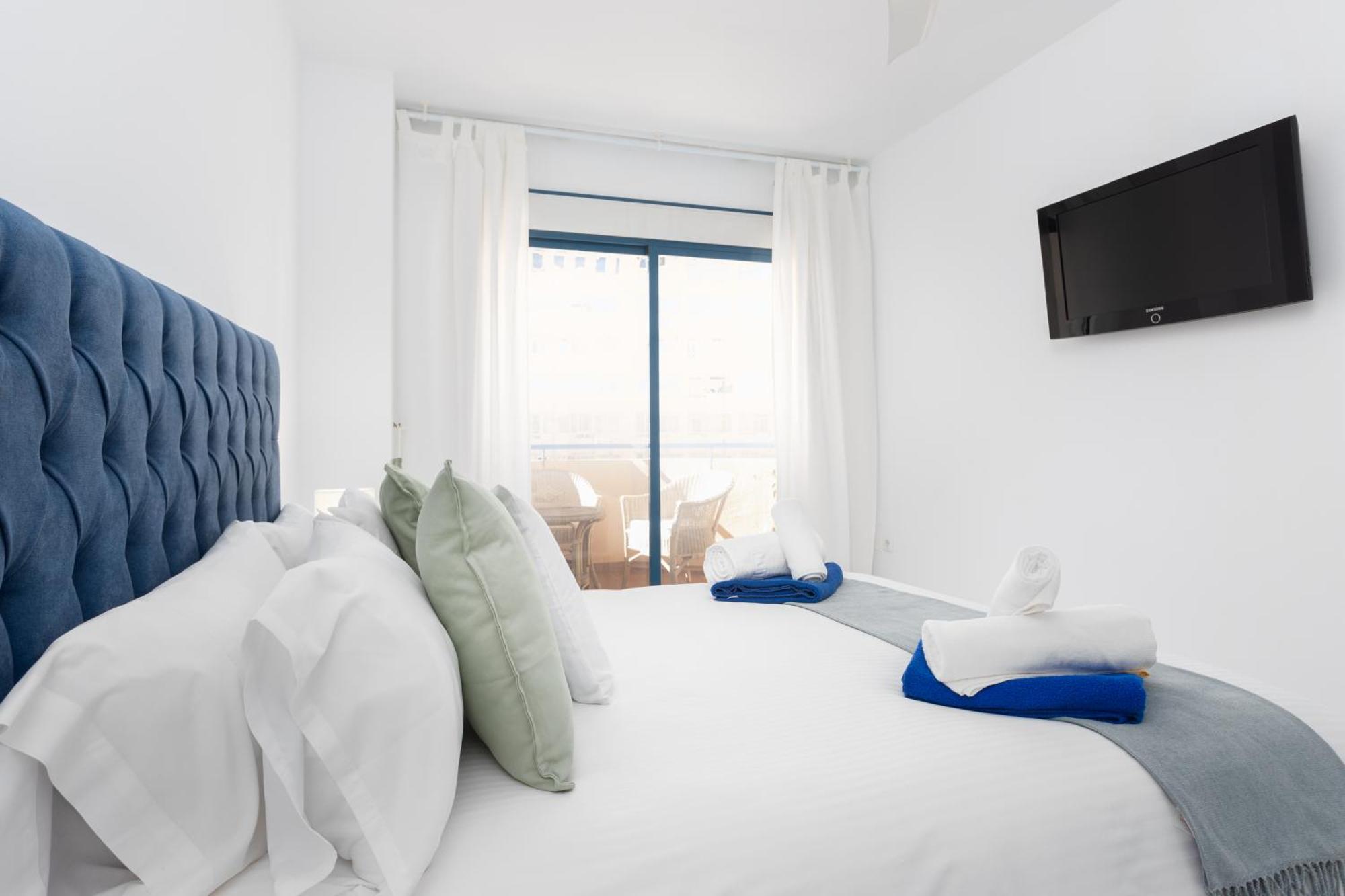 Mtr - Temporary Rent Two Bedrooms Old Town Marbella